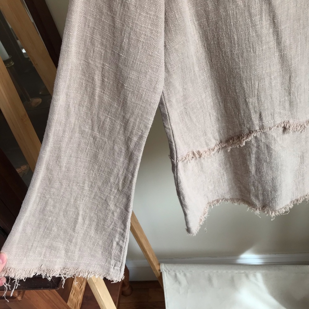 Runway Scout Jaggar Linen Fringe Top in Beige - 6 - Picture 4 of 4